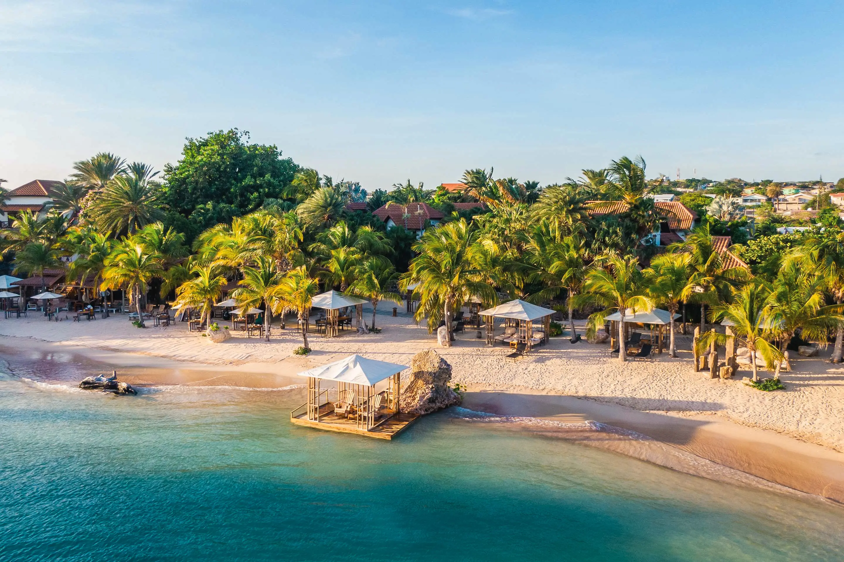 Baoase Beach Club – A Luxury Experience in Curacao