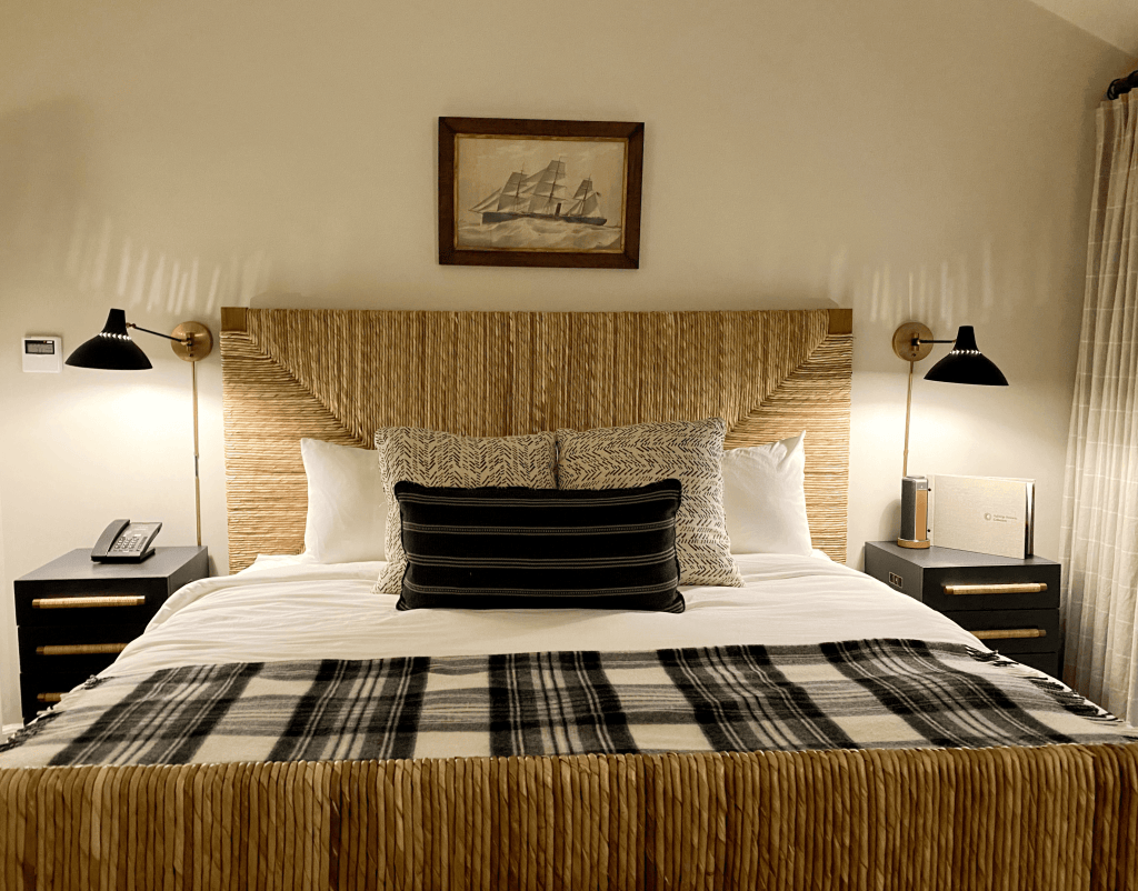 Deluxe Garden Room Bed at White Barn Inn