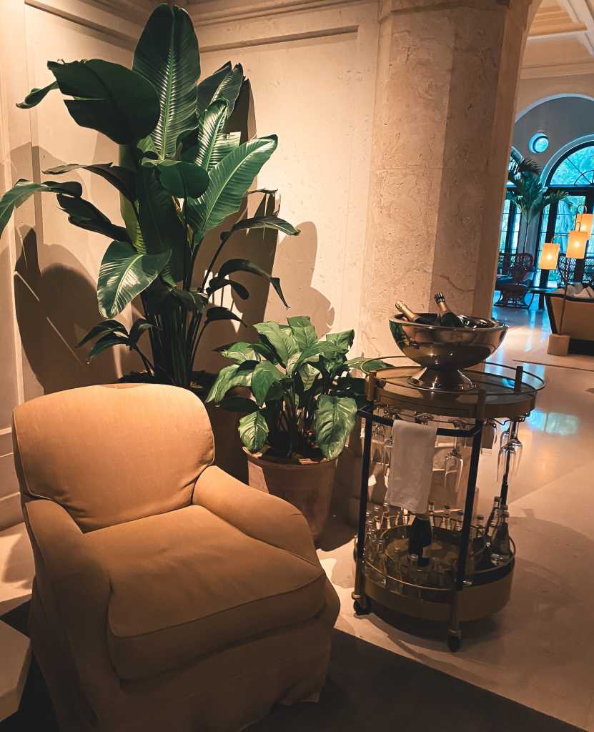 Four Seasons at the Surf Club champagne reception