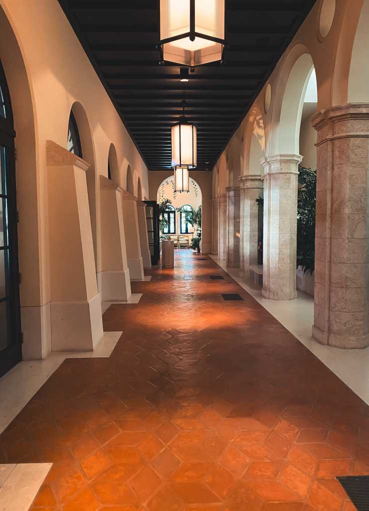 Four Seasons at the Surf Club stunning architecture