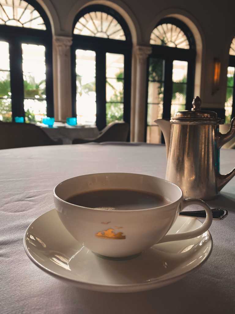 Four Seasons at the Surf Club Breakfast