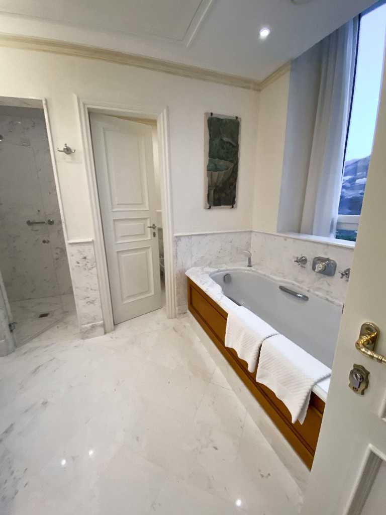 Belmond Caruso Rooms