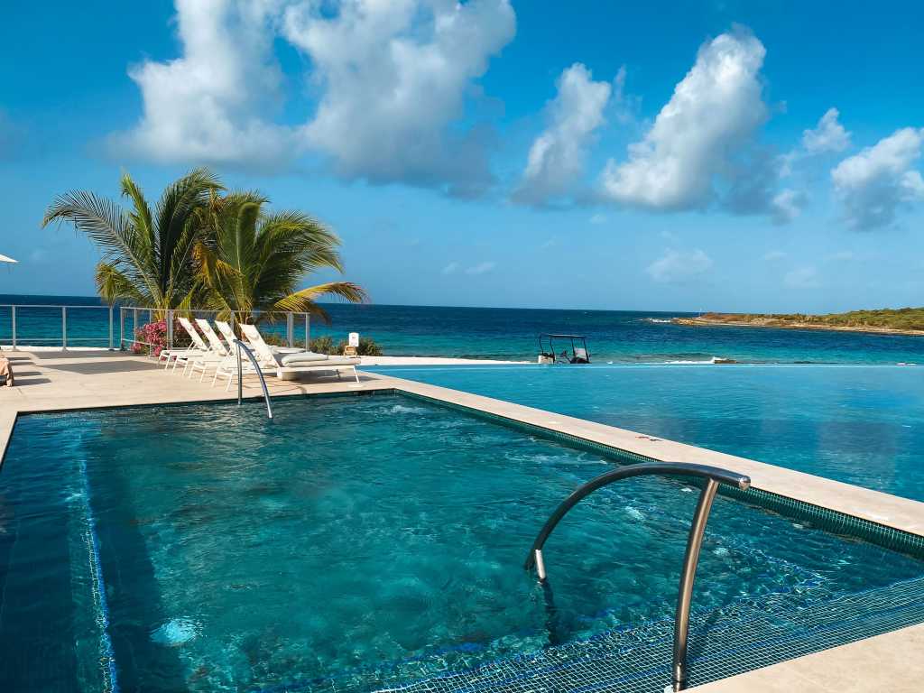 Sandals Royal Curacao Pool